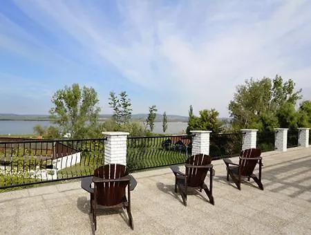 Atrium Agard Panzio Gárdony