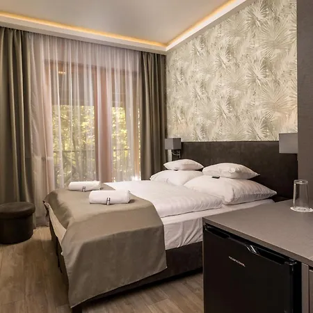 Atrium Agard Panzio Bed and breakfast 4*