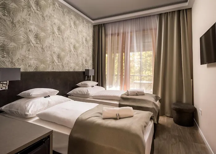 Atrium Agard Panzio 4*